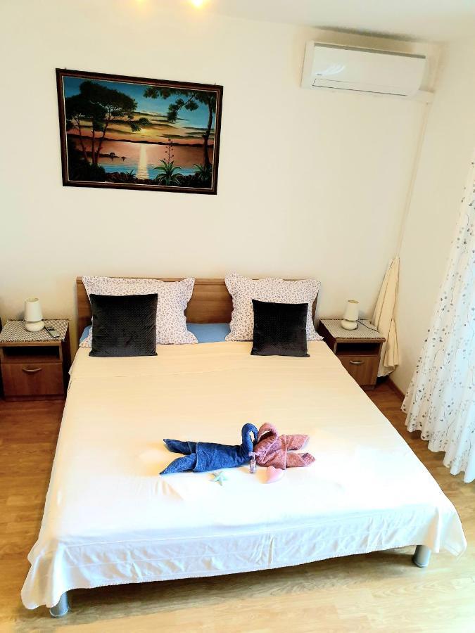 Apartment Damir Gradac (Split-Dalmatia)