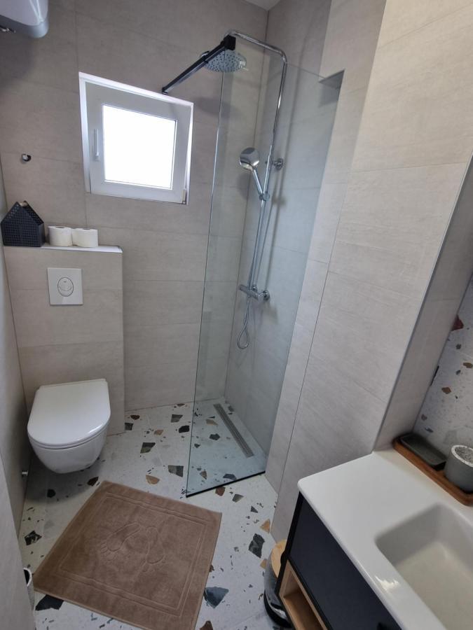 Damir Apartment Gradac (Split-Dalmatia)