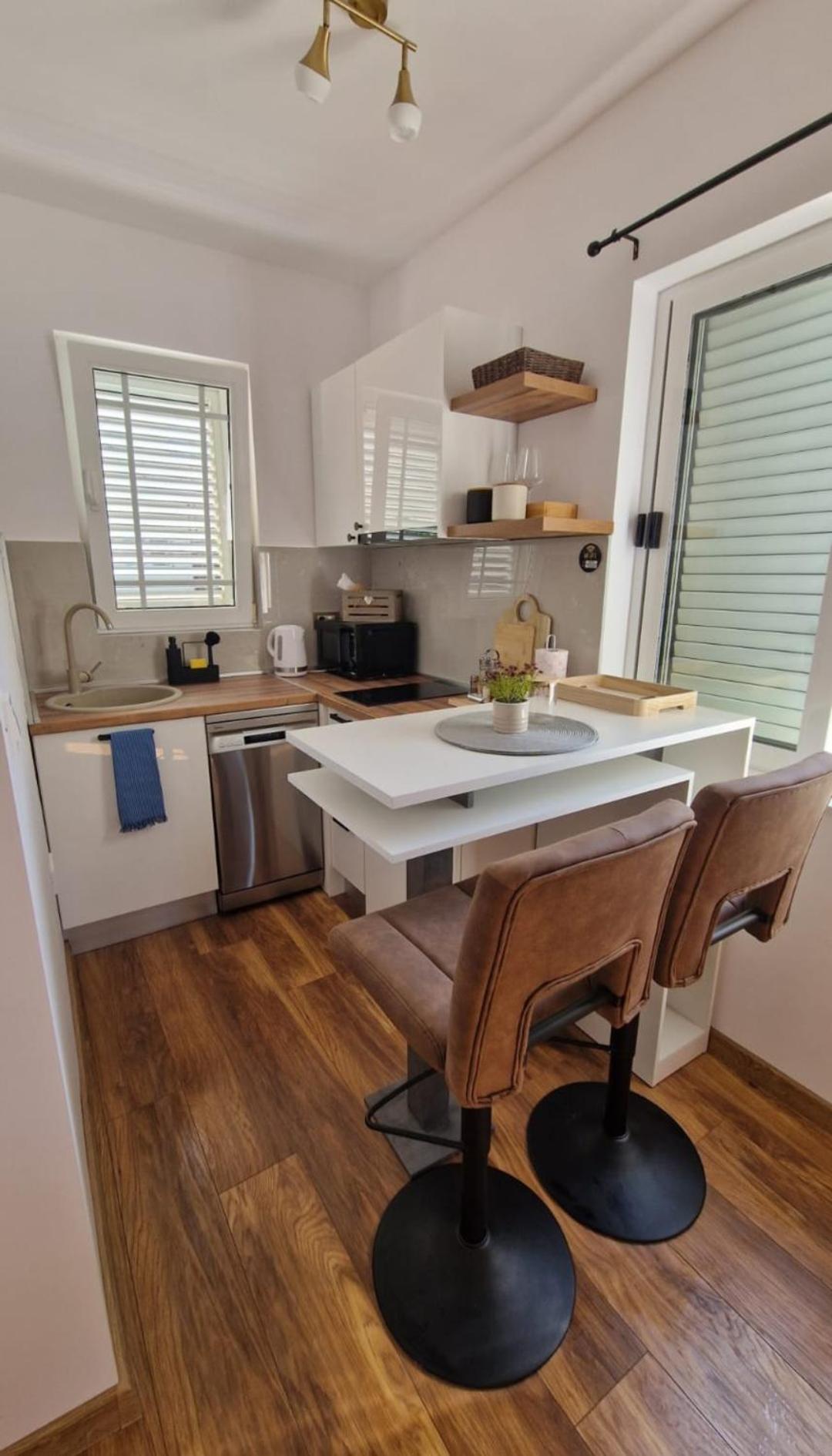 Apartment Damir